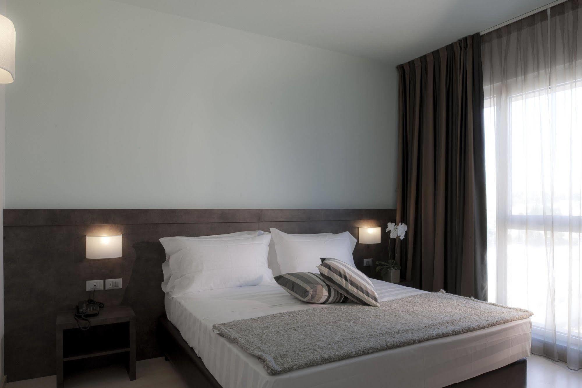 Blu Arena Hotel Montecchio  Exterior photo